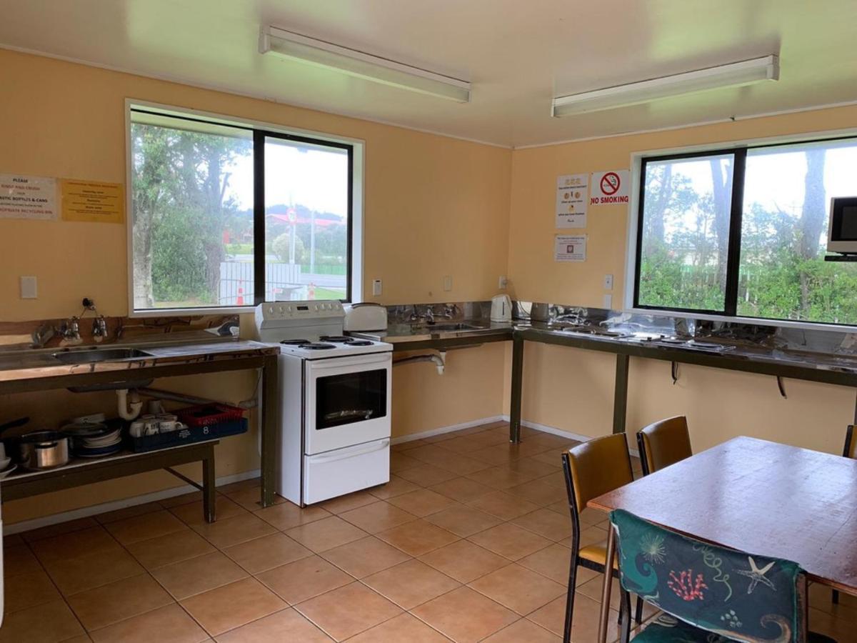 Greymouth Kiwi Holiday Park & Motels Extérieur photo